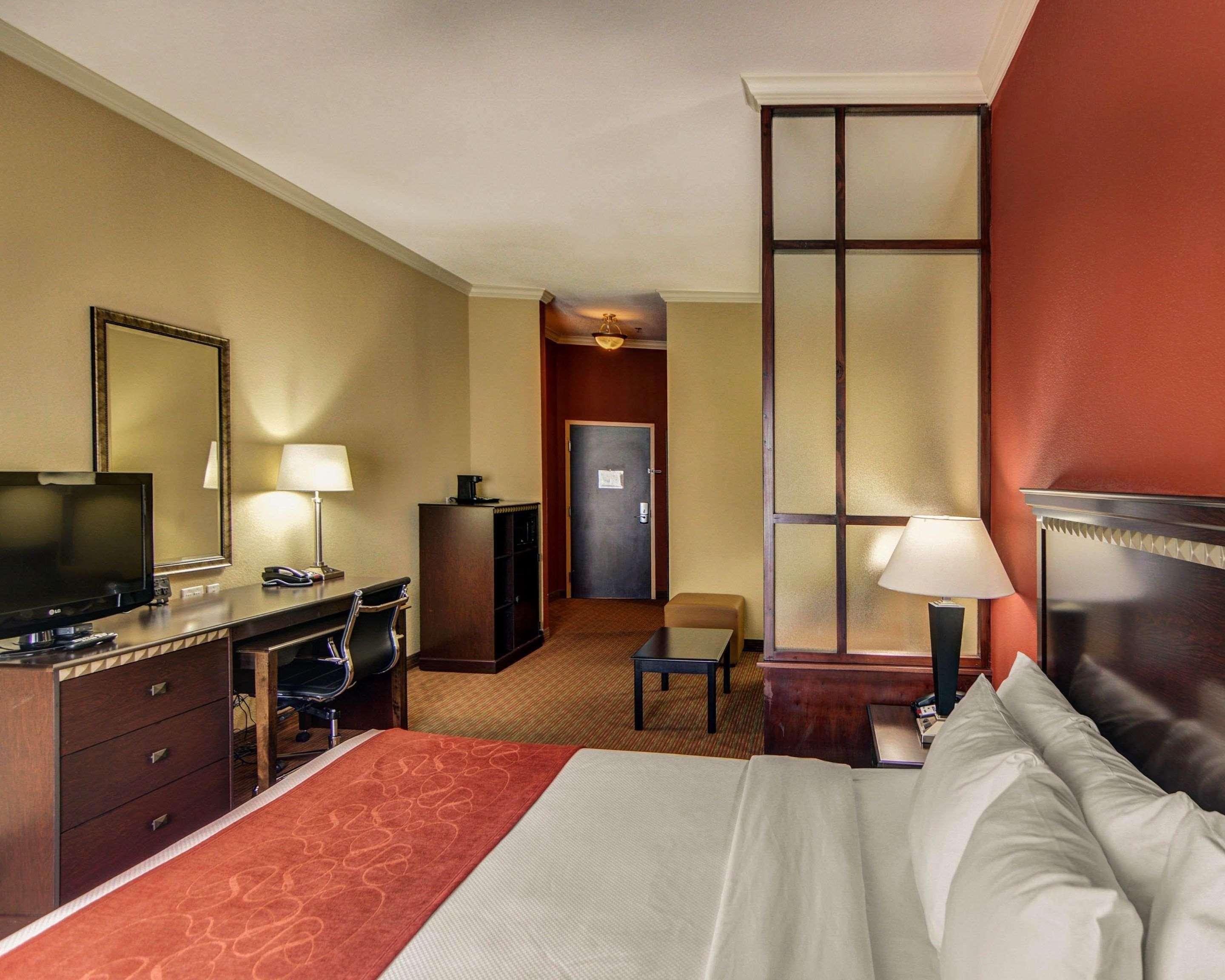 Comfort Suites Fort Worth South Ngoại thất bức ảnh