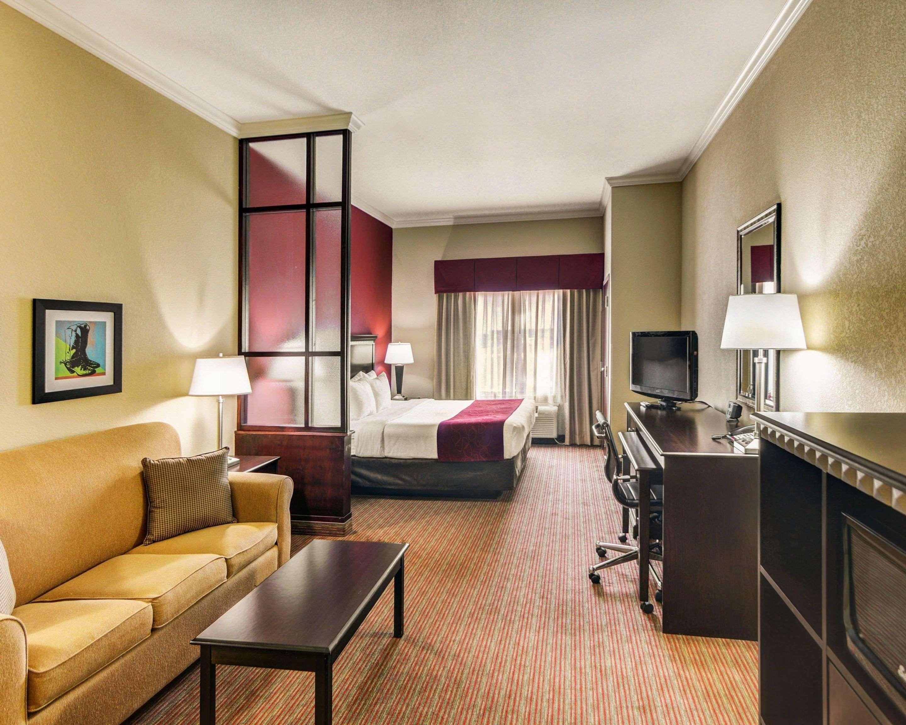 Comfort Suites Fort Worth South Ngoại thất bức ảnh