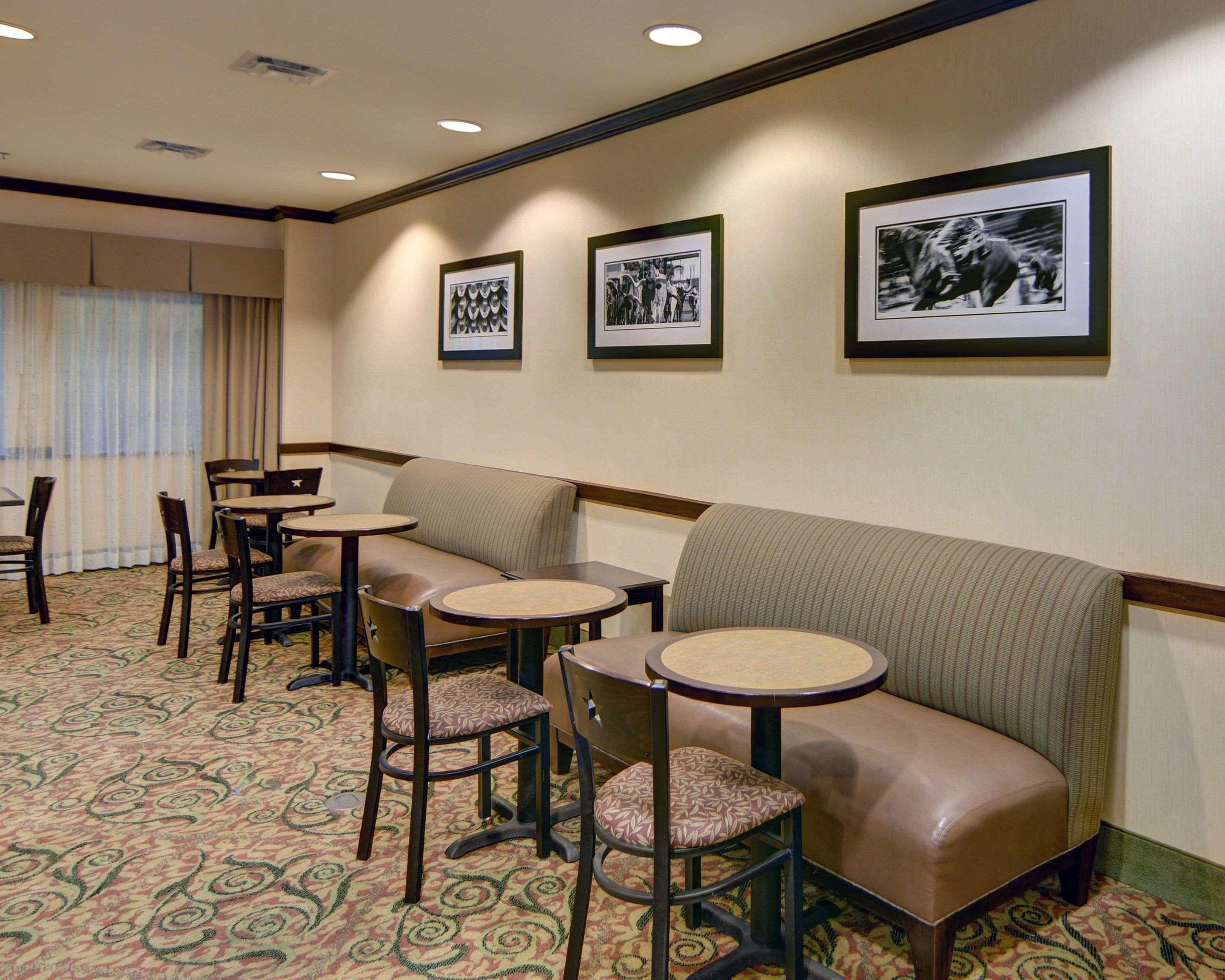 Comfort Suites Fort Worth South Ngoại thất bức ảnh