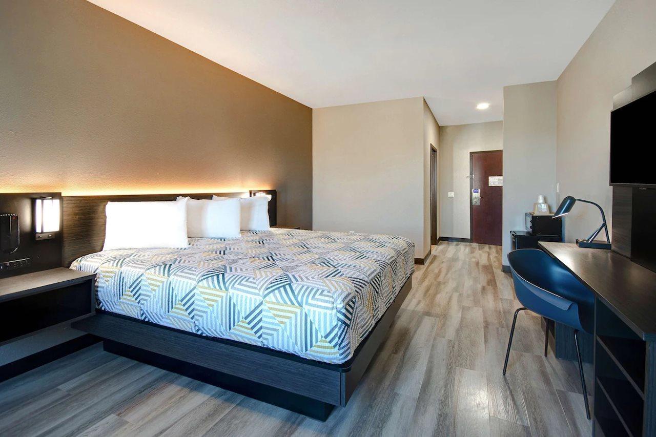 Comfort Suites Fort Worth South Ngoại thất bức ảnh