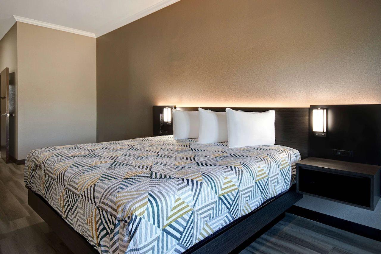 Comfort Suites Fort Worth South Ngoại thất bức ảnh