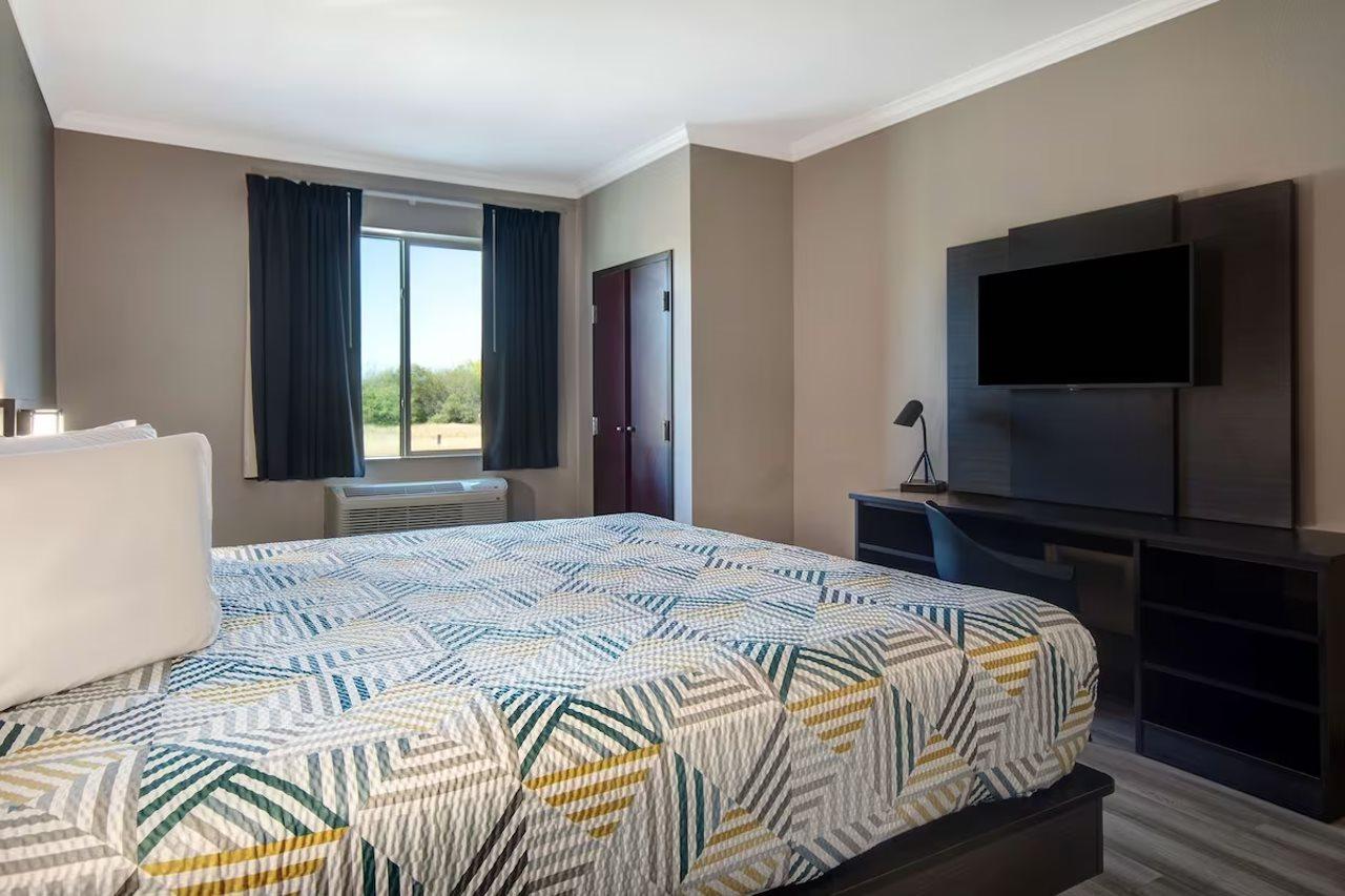 Comfort Suites Fort Worth South Ngoại thất bức ảnh